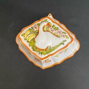 1986 Le Cordon Bleu hand painted goose wall plaque/jello mold The Franklin Mint
